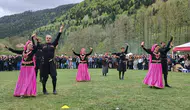 Posof 19 Mayıs kutlamalarında gençlerin performansı izleyenleri büyüledi