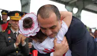 Iğdır’da 19 Mayıs kutlamalarında minik öğrenci kalpleri ısıttı