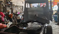Hurda arazi aracını sanat eserine dönüştürdü