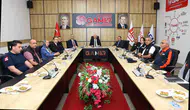 Adıyaman Valisi 112 Acil Çağrı Merkezi’ni denetledi