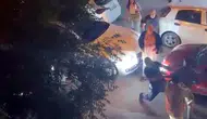 Avcılar trafiğini kilitleyen kavgayı gülerek kaydetti