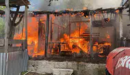 Erdemli yaylasında bir ev alevlere teslim oldu