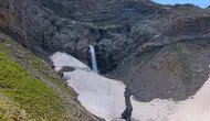 Bitlis Mutki'de dağın kalbinden süzülen gizli şelale