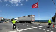 Tekirdağ yolunda dönüş trafiği başladı ağır vasıtalara geçiş yasağı geldi