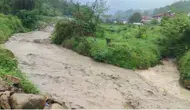 Karabük Yenice'de sağanak yağış dere yataklarını tehlikeli seviyeye taşıdı