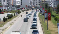 Tatilcilerin dönüş yolunda Afyonkarahisar trafiği kilitlendi