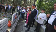 Özgür Özel bayramı memleketi Manisa’da hemşehrileriyle geçirdi