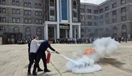 İlkadım Belediyesi binasında gerçeği aratmayan yangın provası