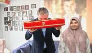 Eskişehir Valisi şehit ailesiyle bayramlaştı