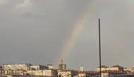 İstanbul’da aniden bastıran dolu sonrası gökyüzü renklendi
