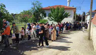 Denizli’de çocuklar asırlık gelenekle bayramı kutladı