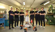 İzmirli öğrenciler tehlikeli görevler için yerli bomba imha robotu geliştirdi