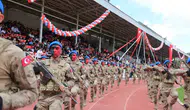 Kastamonu meydanında komandoların 19 Mayıs şovu nefesleri kesti