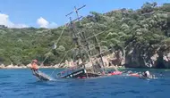 Marmaris açıklarında batan tur teknesinden 110 kişi kurtarıldı