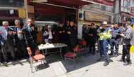 Mudurnu genç komutanını dualarla uğurladı