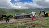 Bolu köy yollarında ağır vasıta çıkmazı
