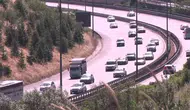 Tatilciler yollara döküldü Kocaeli trafiği kilitlendi