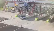 Malkara gişelerinde feci kaza Otomobil bariyere çarptı