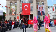 Aksaray gençleri 19 Mayıs coşkusunu meydanlara taşıdı