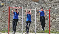 Artvinli öğrencilerin okul bahçelerine spor istasyonları kuruldu