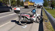 Kütahya Tavşanlı yolunda motosikletli sürücü ağır yaralandı