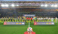 Fenerbahçe evinde şok yaşadı Eyüpspor ilk yarıyı önde kapattı
