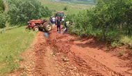Afyonkarahisar’da tarla yolunda traktör faciası