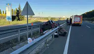 Uşak’ta kontrolden çıkan cip bariyerlere çarptı 1 ölü, 2 yaralı