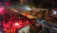 Galatasaray şampiyonluğu Bursa sokaklarını sarı kırmızıya boyadı