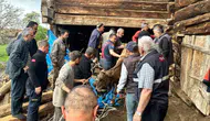 Kastamonu'da ahır çöktü Bir kişi yaralı kurtarıldı