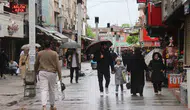 Sakarya sağanak yağışa teslim oldu