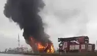 Sakarya’da yolcu otobüsü yandı yolcular son anda kurtuldu