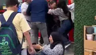Bursa'da market önünde yumruklu kavga kameraya yansıdı