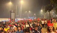 Alanya 19 Mayıs coşkusunu meşaleler ve Ceza şarkılarıyla yaşadı