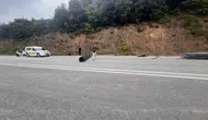 Ereğli Organize Sanayi Bölgesi yolunda tır devrildi