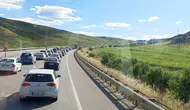Trabzon dönüş yolunda trafik felç oldu