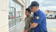 Burdur'da taksi çalmaya çalışan şüpheli kendi evini ateşe verdi