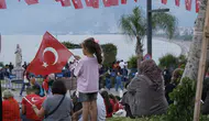 Antalya sokakları 19 Mayıs coşkusuyla aydınlandı