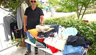 Çeşme’de muhtarlık binası ihtiyaç sahiplerinin yardım merkezine dönüştü