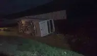 Malatya yolunda taraftar otobüsü devrildi 27 yaralı