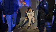 Aksaray’da köpeğini arayan gence sokak ortasında saldırı