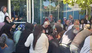 Yazar Ayten Öztürk köyünde yeğeni tarafından öldürüldü