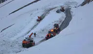 Van Bahçesaray yolunda beklenen ulaşım müjdesi geldi