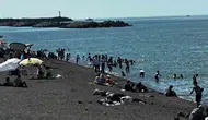 Akçakoca sahillerinde bayram bereketi yaşanıyor