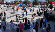 Düzce 19 Mayıs coşkusunu sokaklarda yaşadı