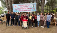 Sarıgöl sağlık çalışanları iş stresini piknikle geride bıraktı