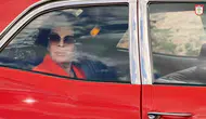 Hülya Koçyiğit yarım asır sonra Şoför filminin direksiyonuna geçti