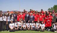 Ayvalık gençlerin enerjisiyle 19 Mayıs ruhunu yeniden yaşadı