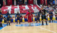 Aydınlı gençler 19 Mayıs coşkusunu spor salonlarına taşıdı
