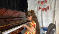 6 yaşındaki Nil engelleri müzikle aşıyor